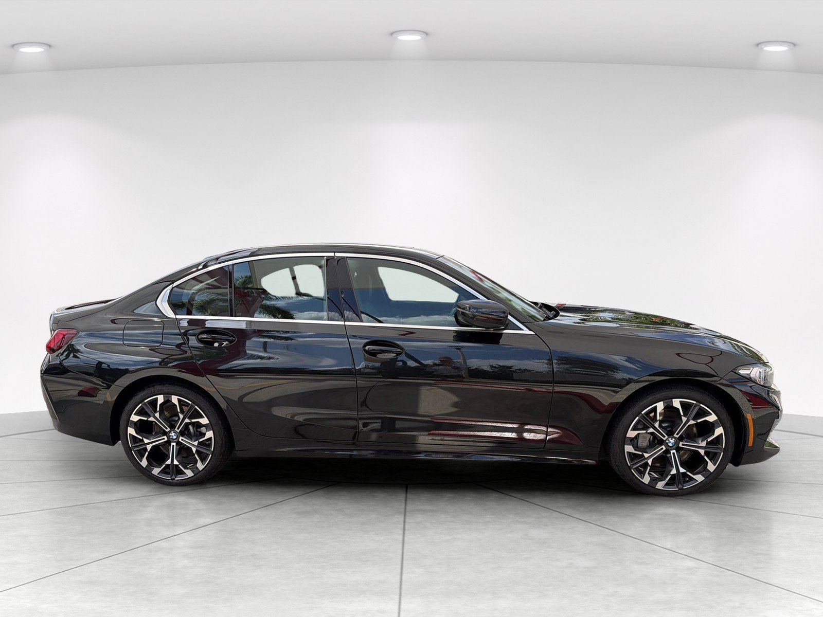 Certified 2026 BMW 330i Sedan RWD image 3
