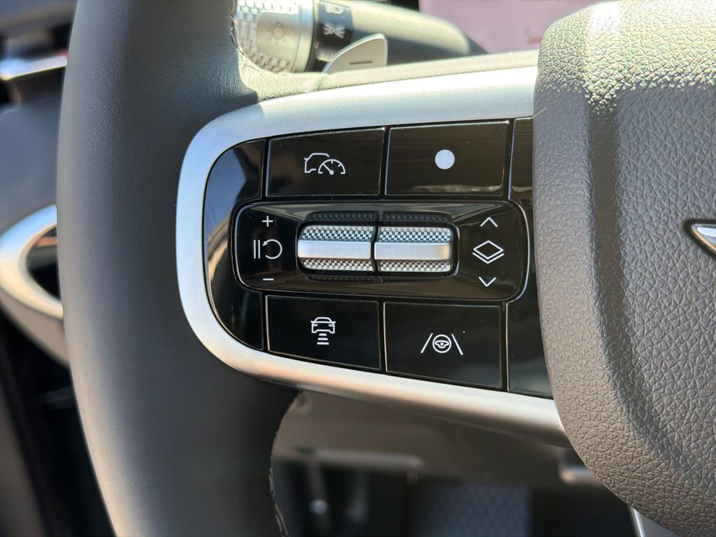 New 2026 Genesis GV70 2.5T image 25