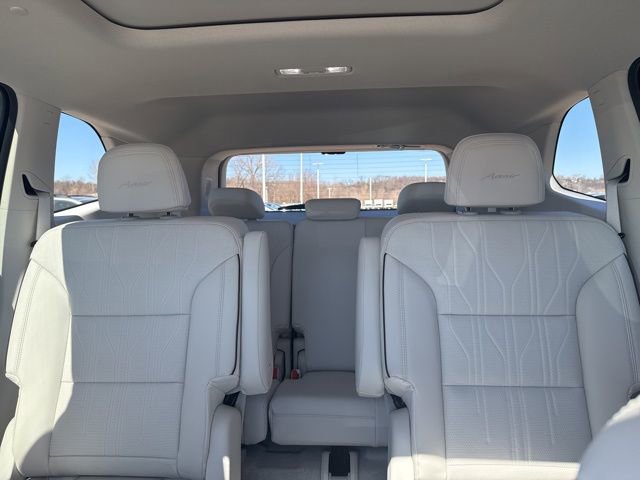 New 2026 Buick Enclave Avenir w/ Super Cruise Package image 37