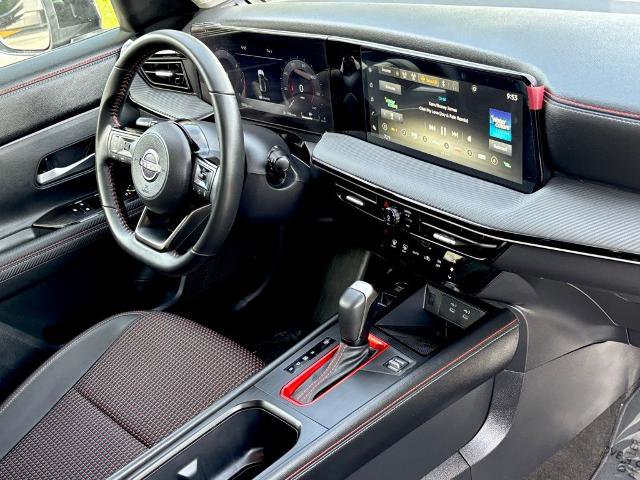 Certified 2025 Nissan Kicks SR FWD image 25