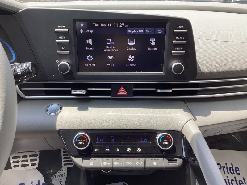 New 2026 Hyundai Elantra SEL Sport Premium FWD image 21