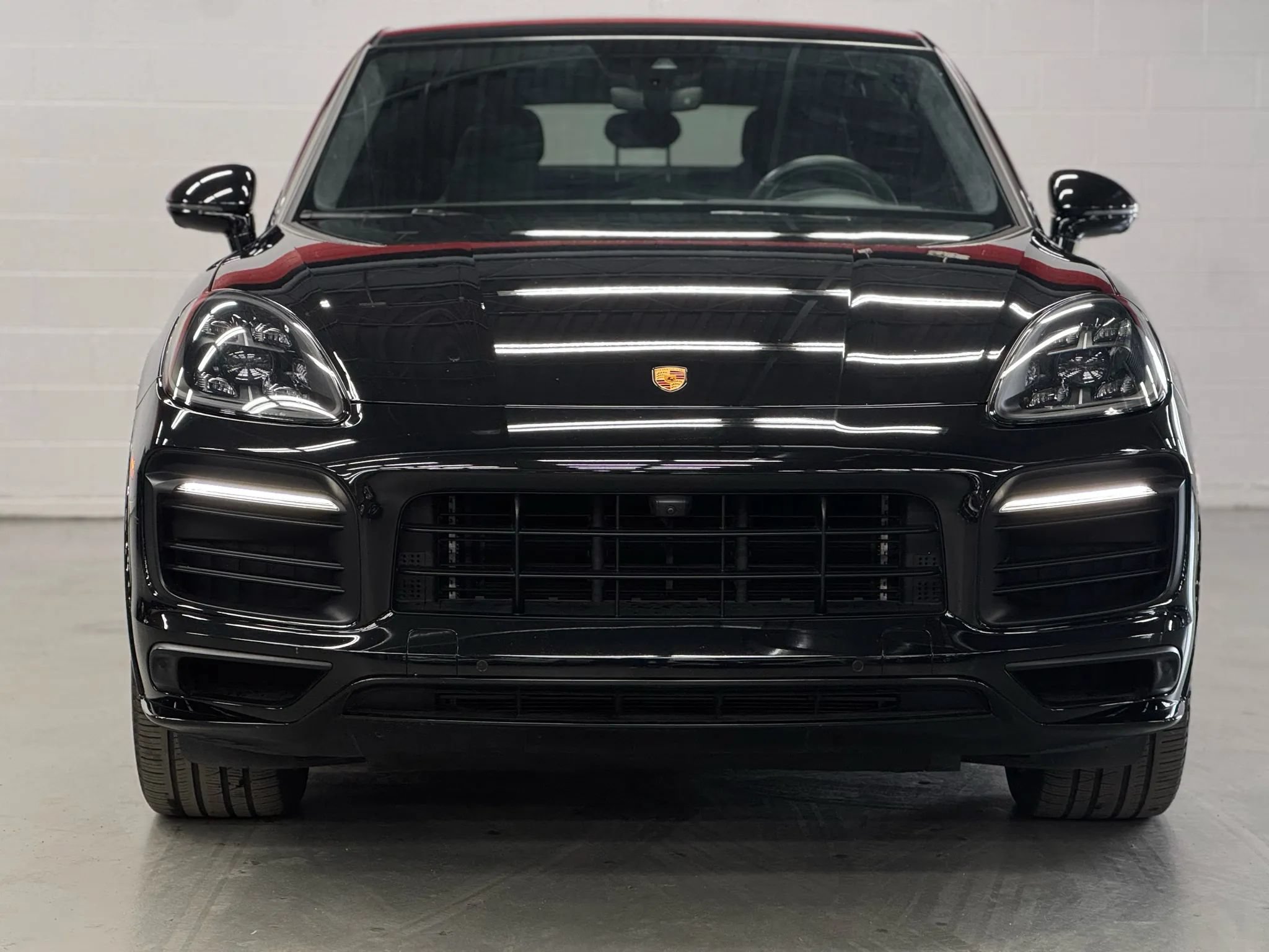Used 2023 Porsche Cayenne GTS AWD/4WD image 12