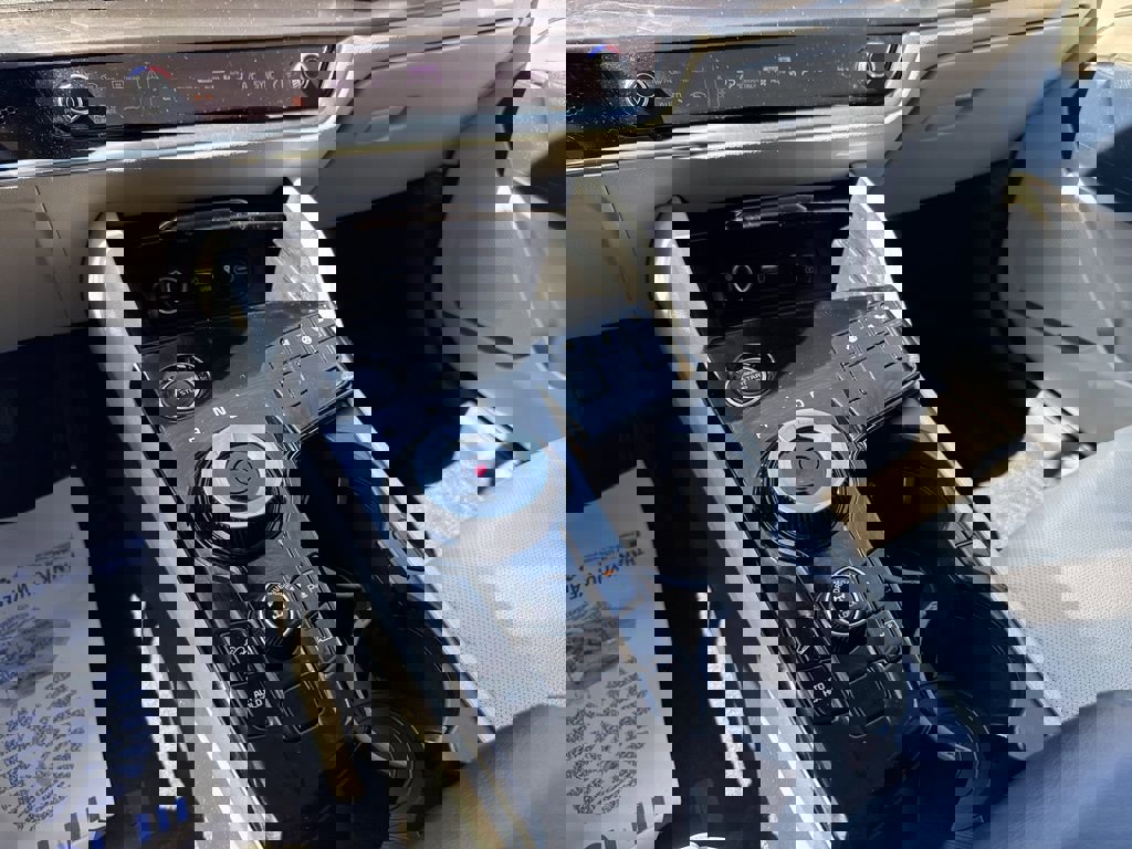 Used 2023 Kia Sportage EX image 15