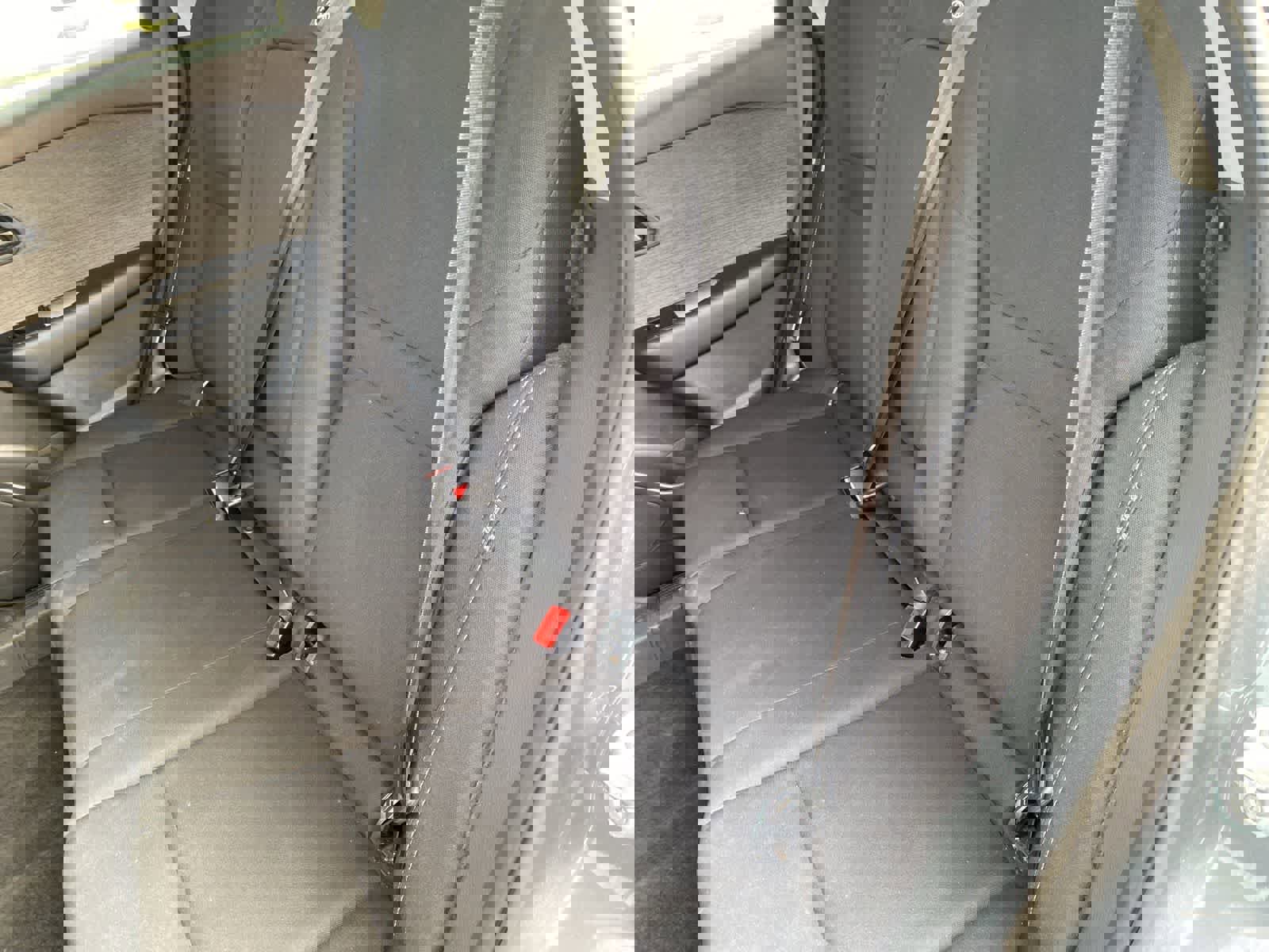 Used 2023 Nissan Rogue S image 13