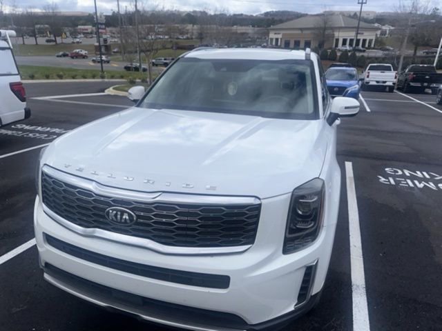 Used 2020 Kia Telluride S image 2