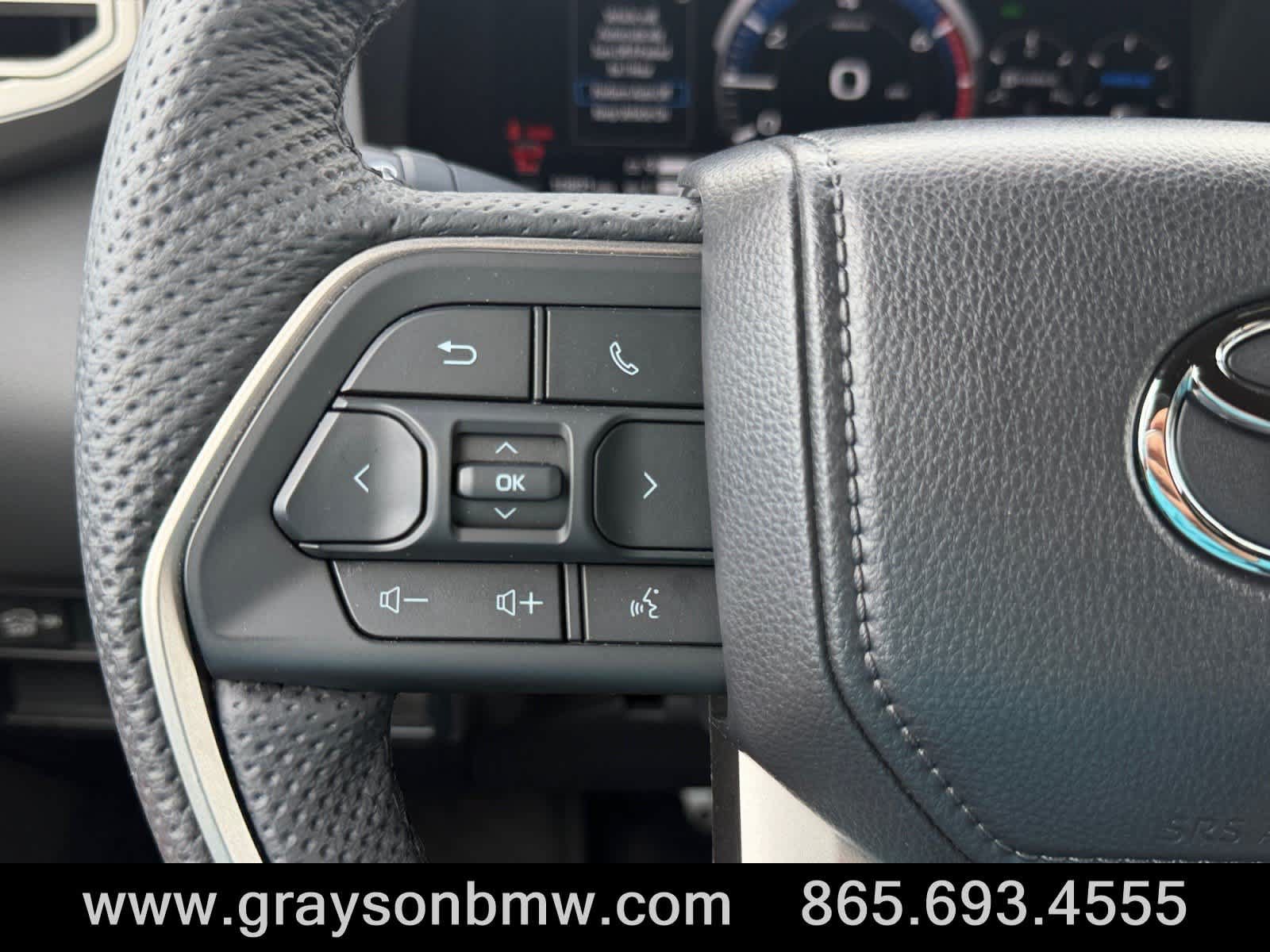 Used 2026 Toyota Sequoia Limited w/ TRD Off-Road Package AWD/4WD image 27