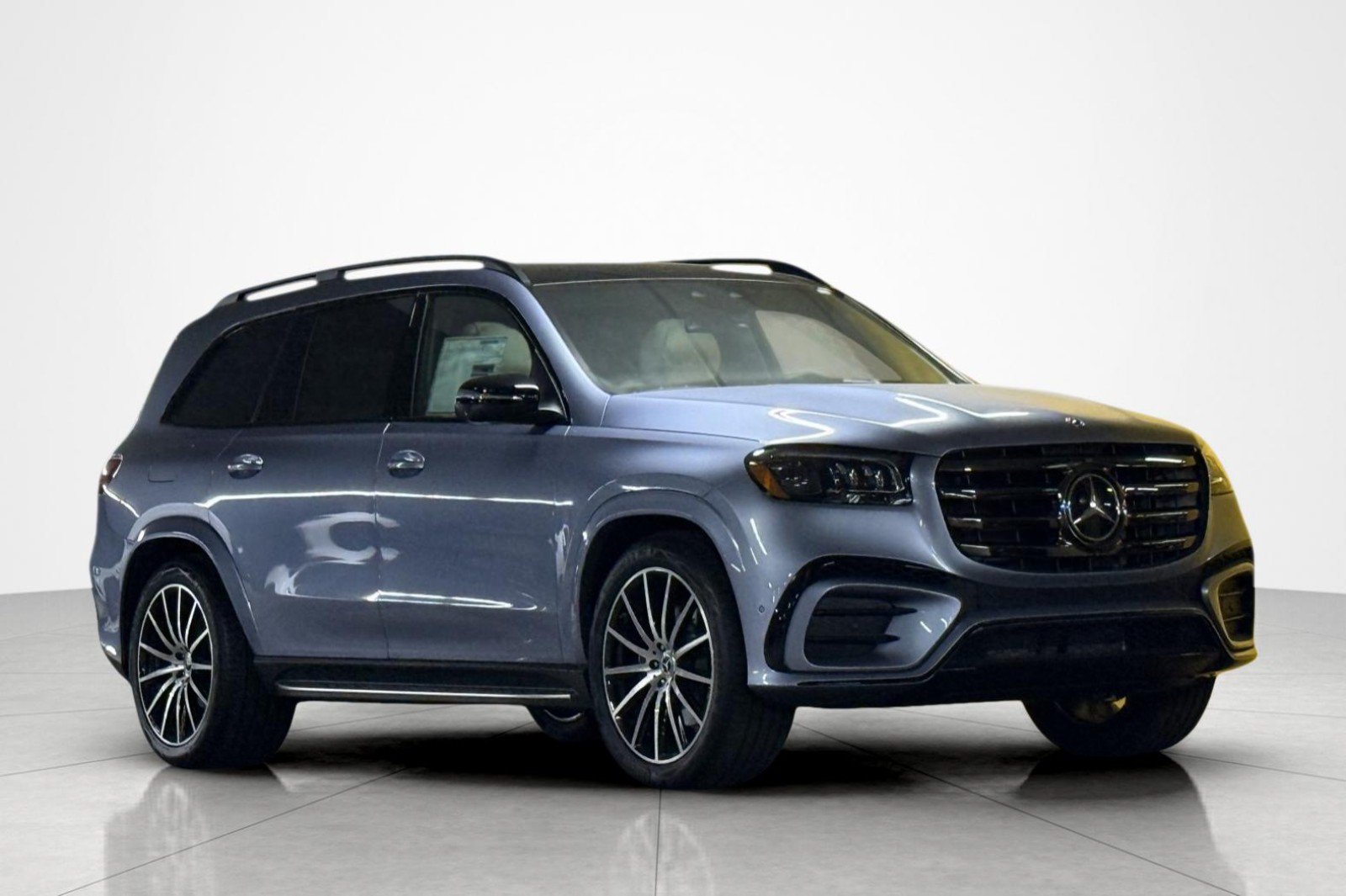 New 2026 Mercedes-Benz GLS 580 4MATIC image 6