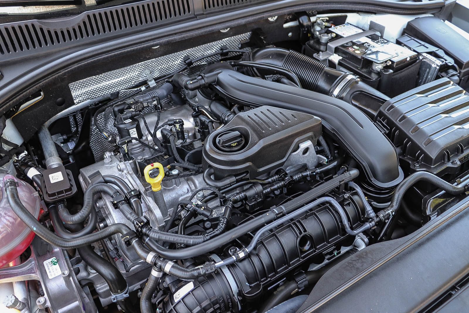 Certified 2024 Volkswagen Jetta S FWD image 27