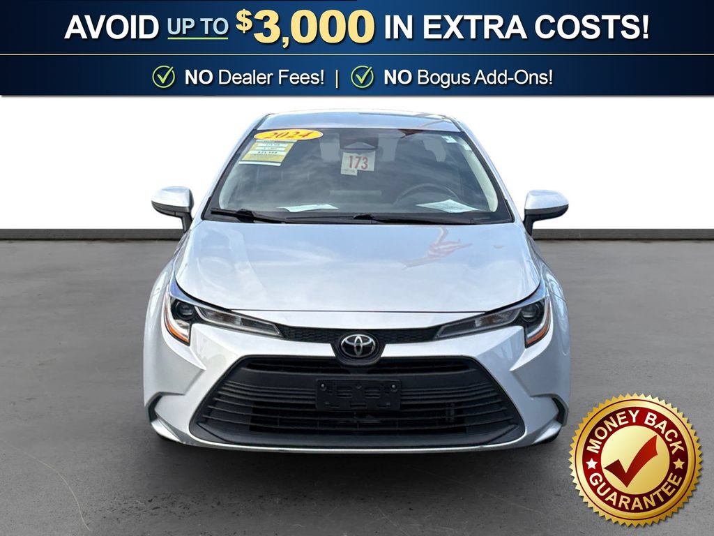 Used 2024 Toyota Corolla LE FWD image 11