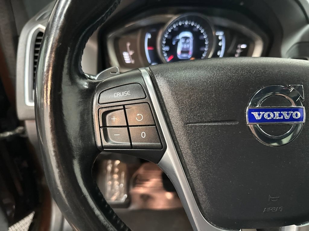 Used 2015 Volvo XC60 T6 AWD/4WD image 15