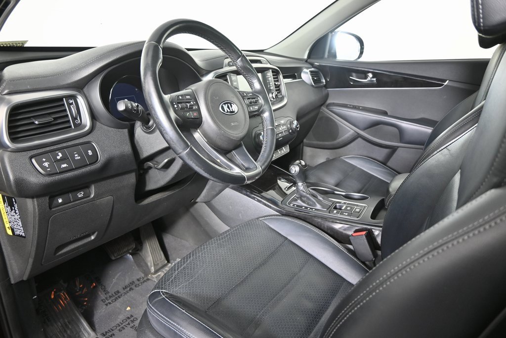 Used 2017 Kia Sorento EX w/ EX Advanced Touring Package image 24