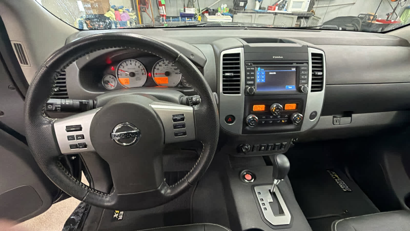Used 2020 Nissan Frontier PRO-4X image 10