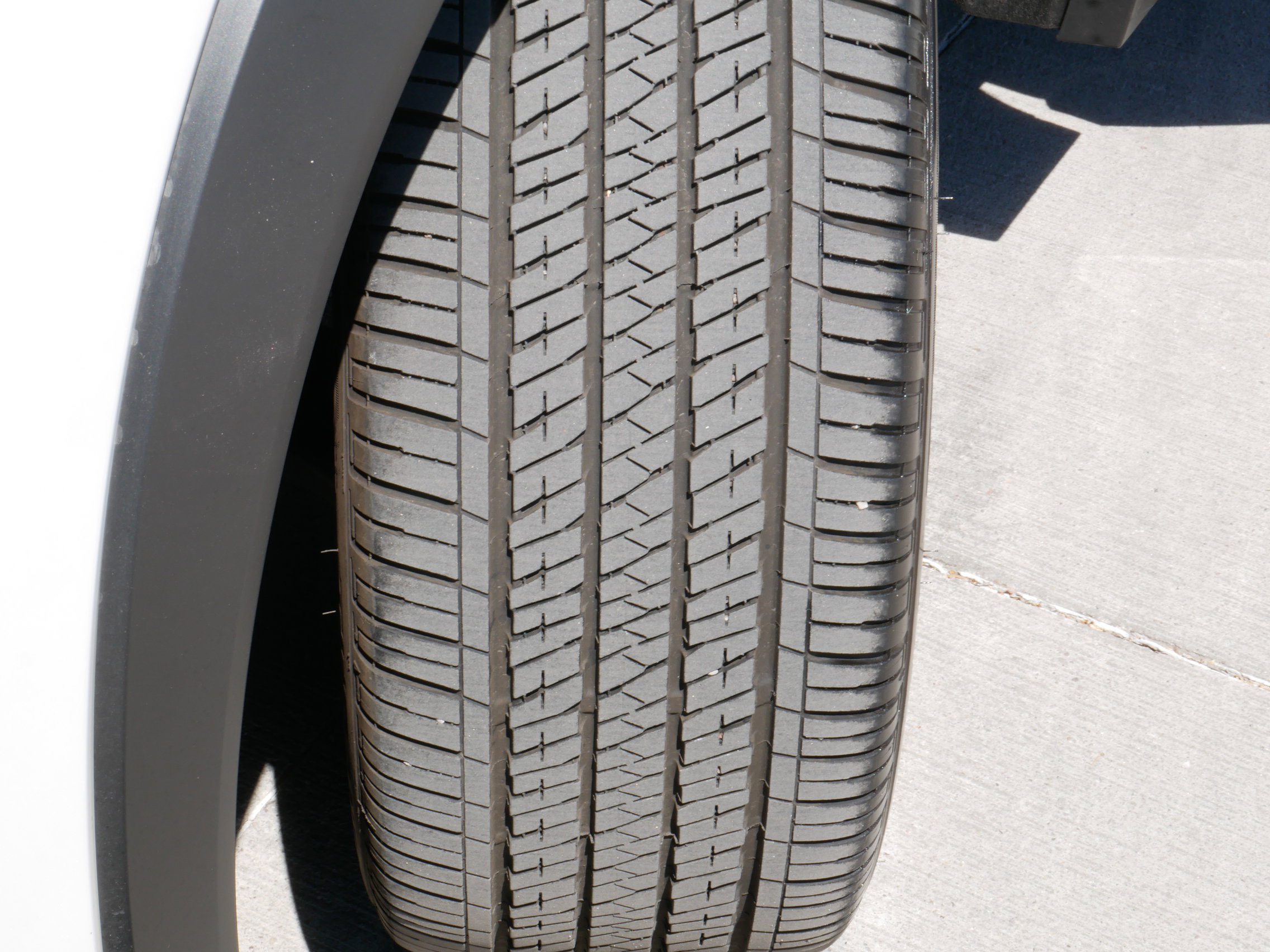 Certified 2025 Lexus UX 300h FWD image 29