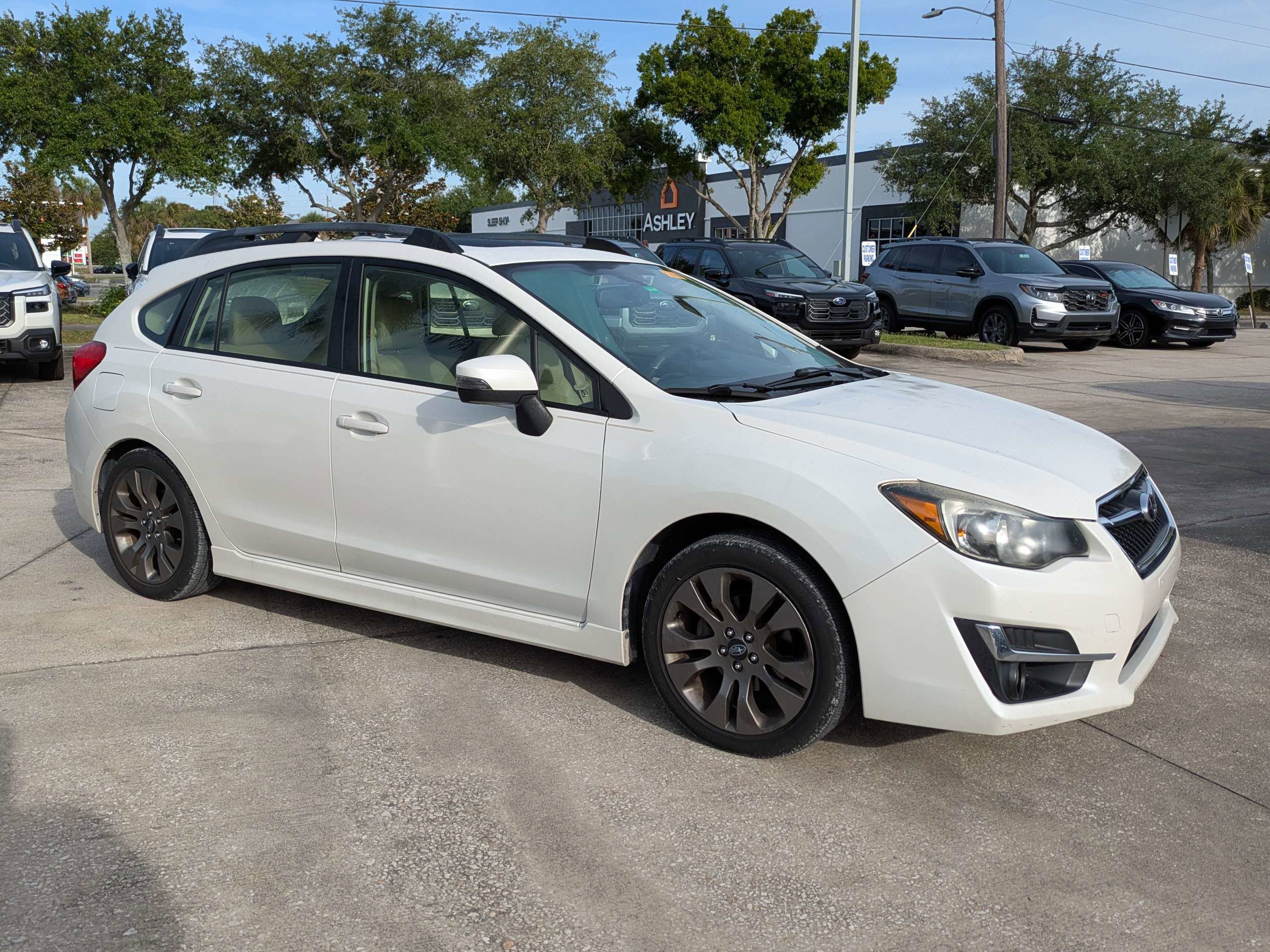 Used 2016 Subaru Impreza 2.0i Sport Limited AWD/4WD image 2