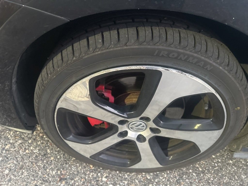 Used 2017 Volkswagen GTI S FWD image 12