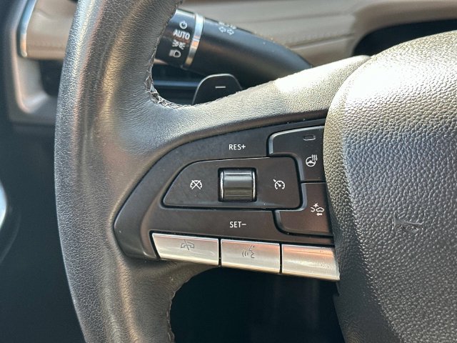 Used 2024 Cadillac XT4 Luxury w/ Cold Weather Package AWD/4WD image 25