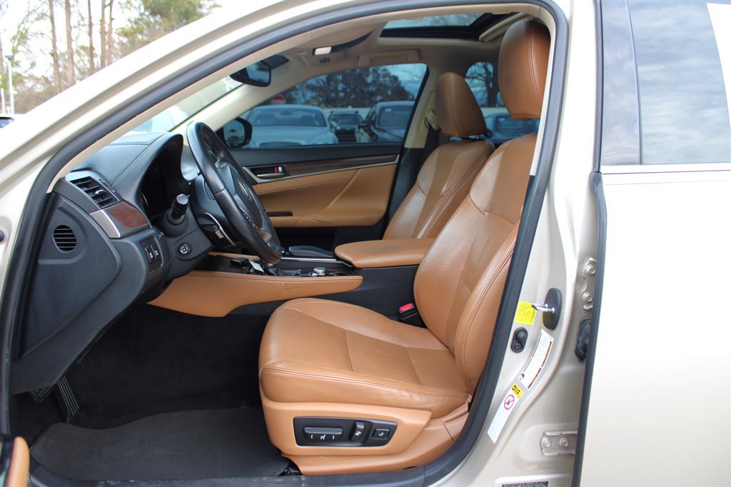 Used 2013 Lexus GS 350 w/ Premium Pkg image 16