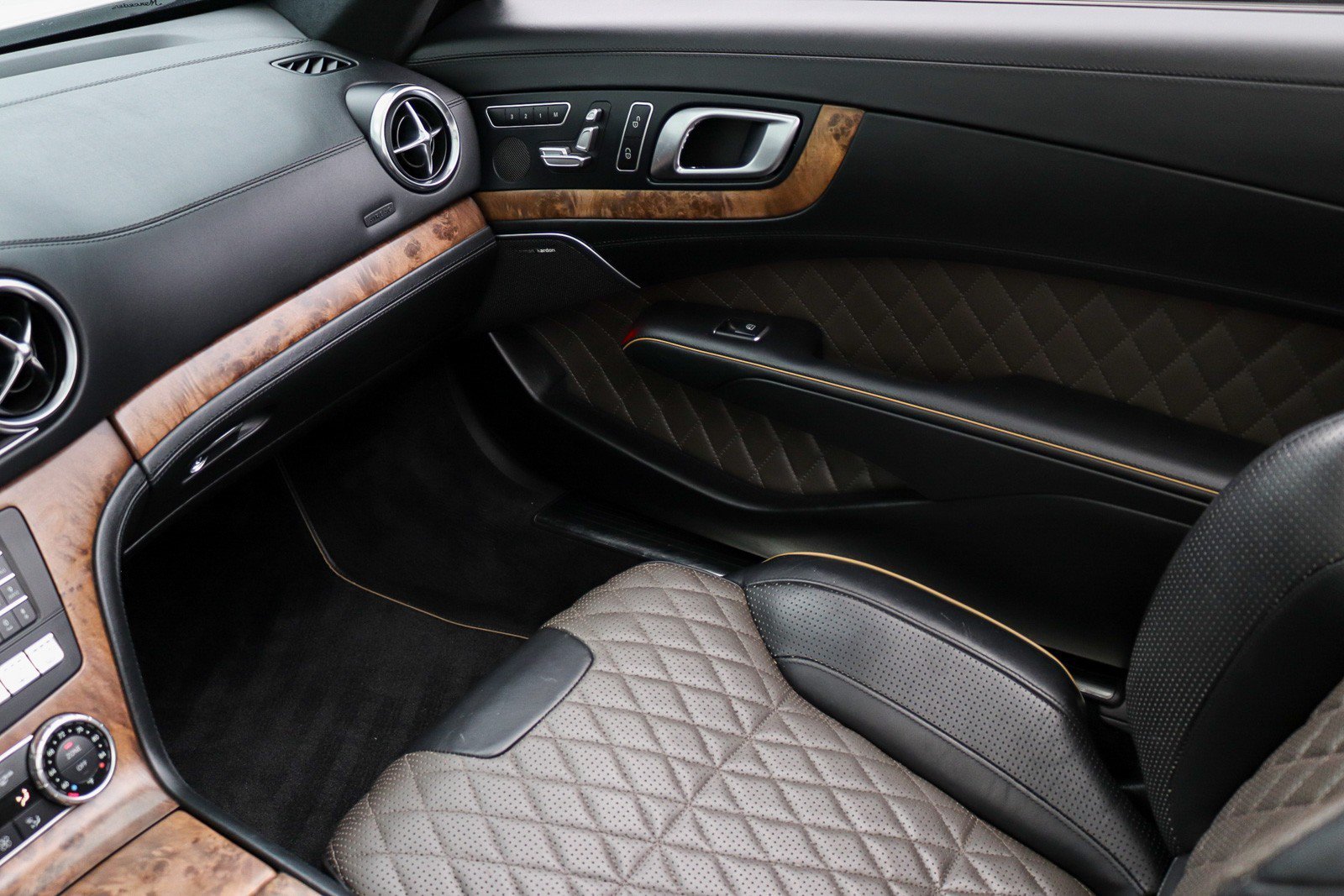 Used 2020 Mercedes-Benz SL 450 image 29