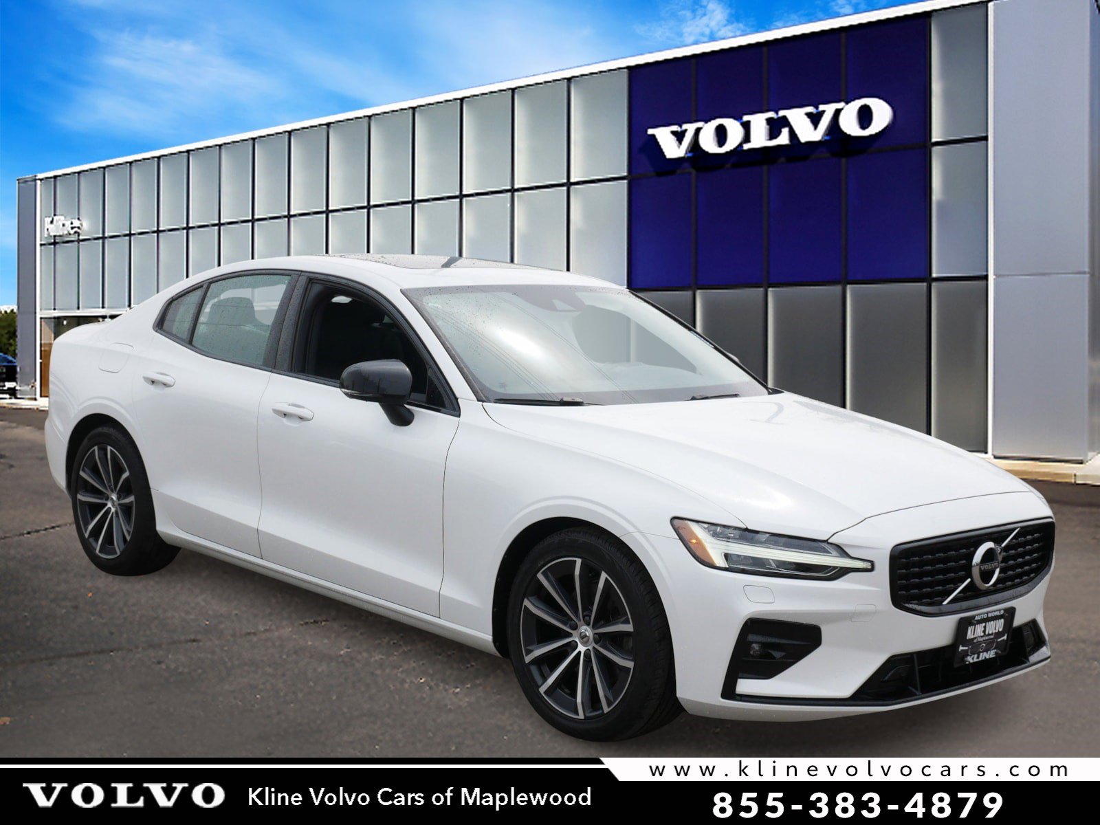 Used 2022 Volvo S60 B5 Momentum w/ Premium Package