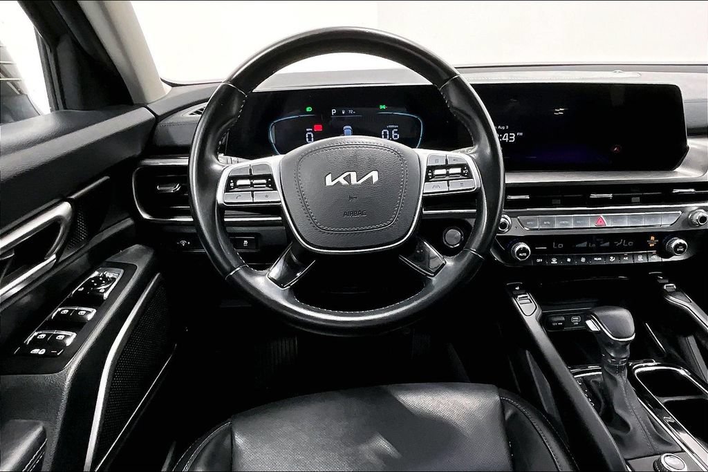 Used 2025 Kia Telluride S FWD image 6
