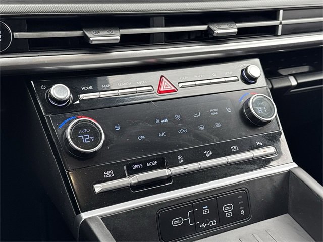 Used 2025 Hyundai Santa Fe SEL image 19