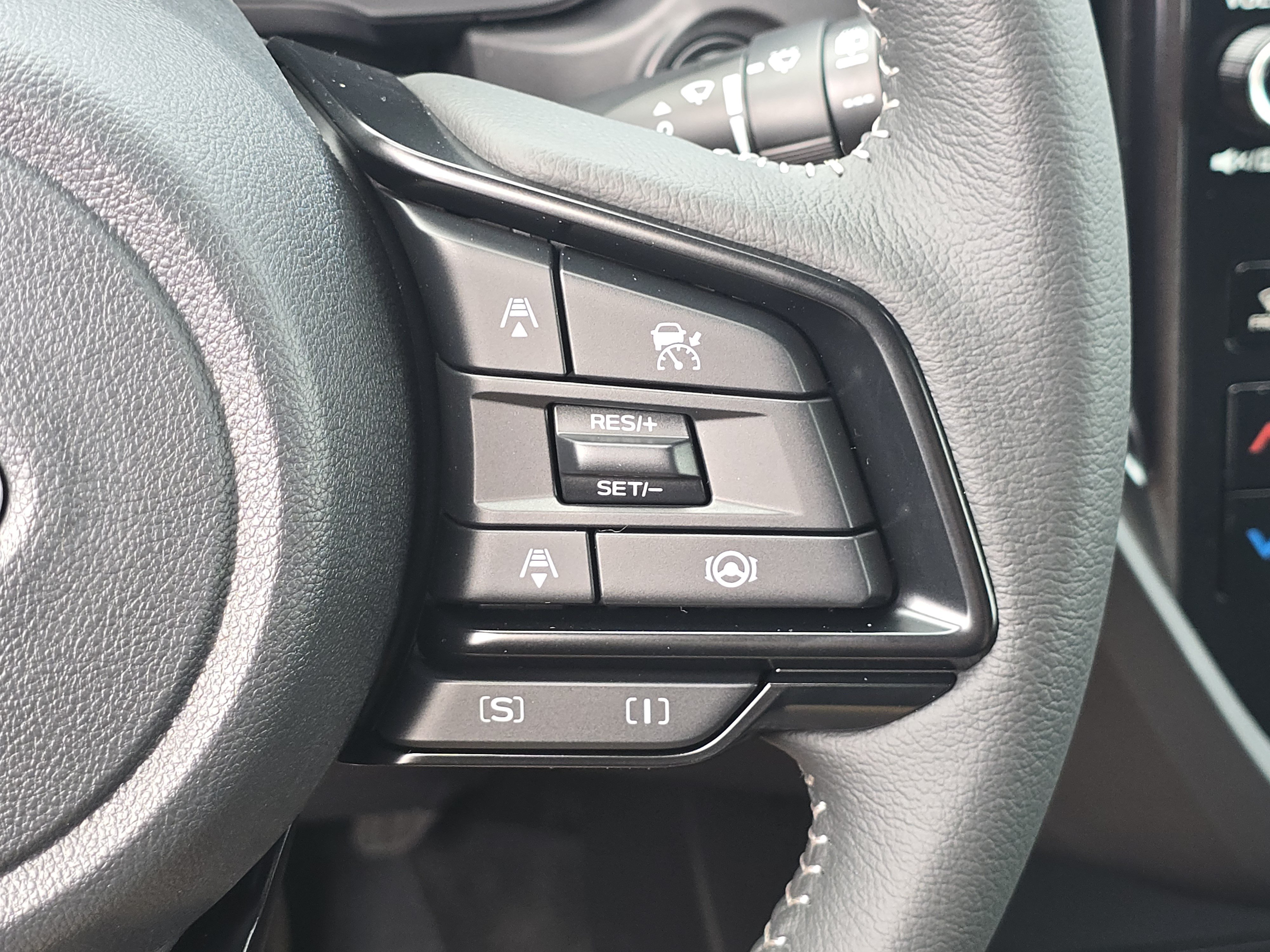 New 2026 Subaru Forester Premium AWD/4WD image 25