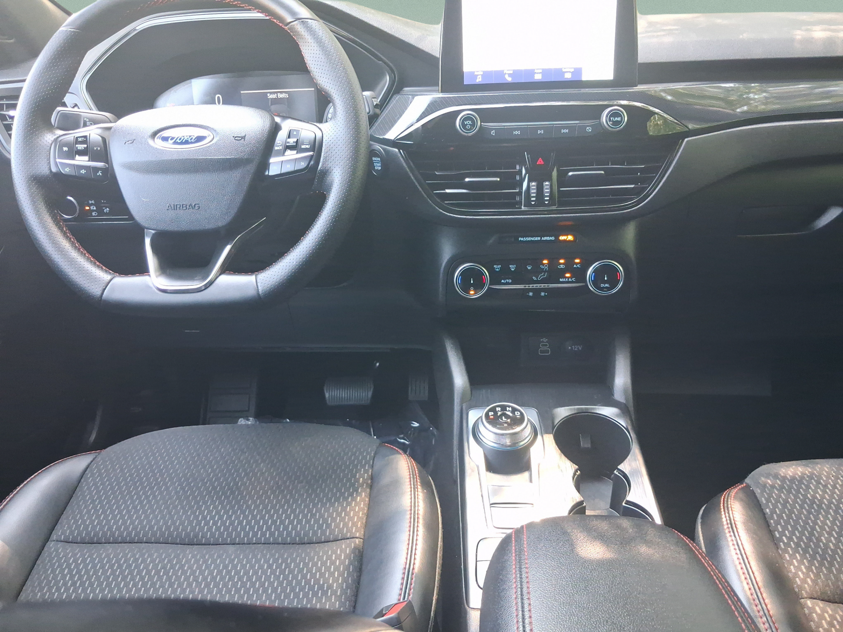 Used 2025 Ford Escape ST-Line FWD image 16