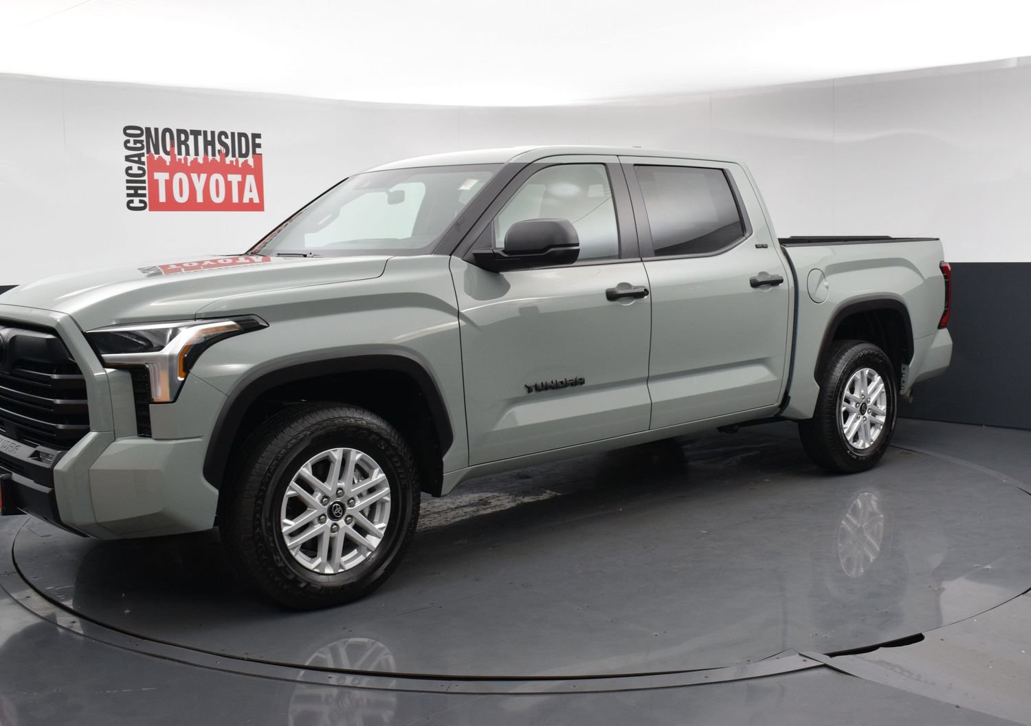 Used 2026 Toyota Tundra SR5 AWD/4WD image 8