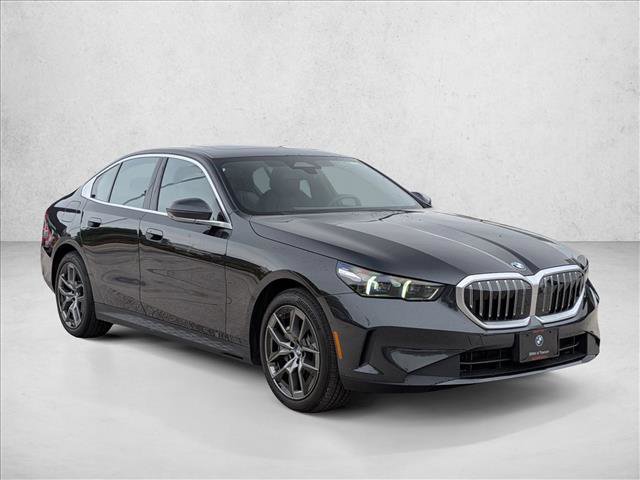 Certified 2026 BMW 530i xDrive AWD/4WD image 3