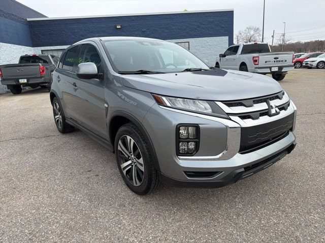 Used 2024 Mitsubishi Outlander Sport ES AWD/4WD image 8