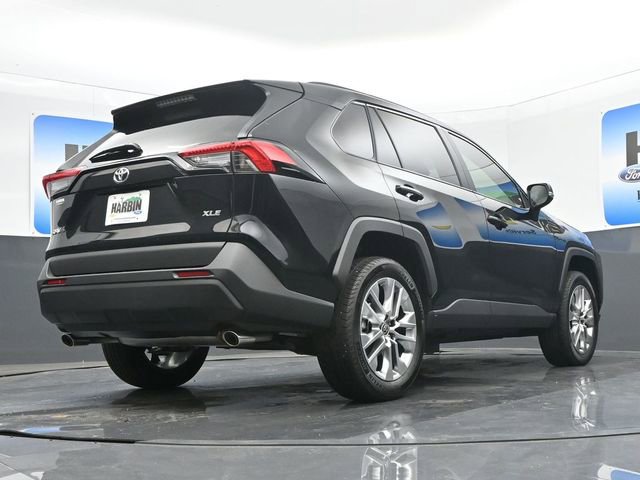Used 2025 Toyota RAV4 XLE Premium FWD image 23