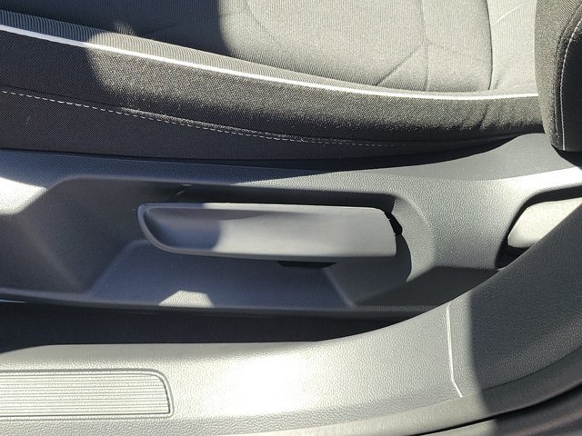 Certified 2026 Volkswagen Jetta Sport FWD image 14