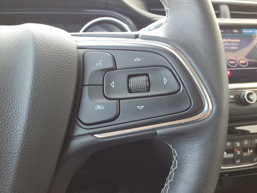 Certified 2022 Buick Encore GX Essence image 16