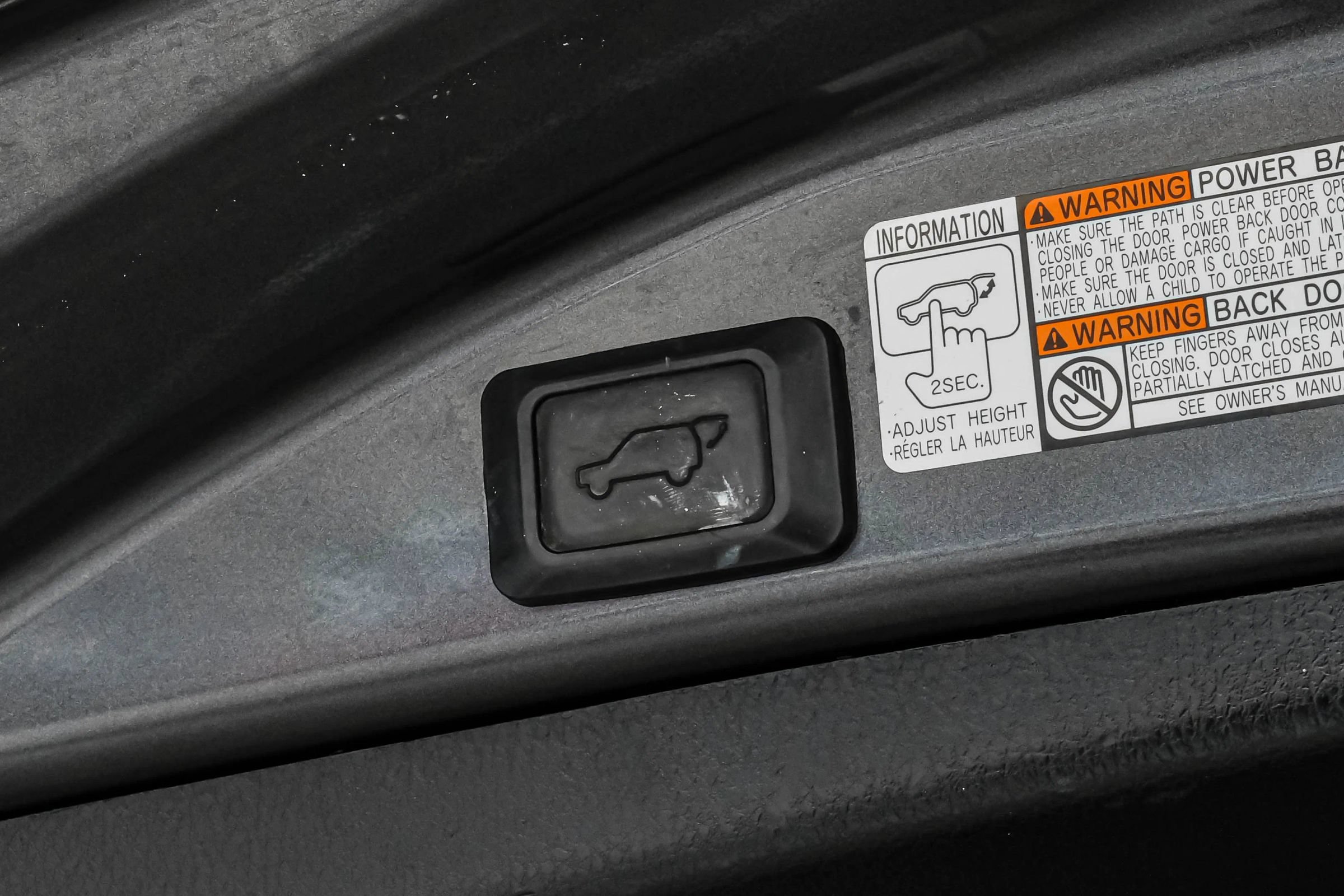 Used 2016 Toyota RAV4 Limited w/ Advanced Technology Package FWD image 50