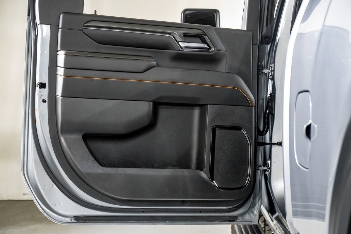 Used 2024 GMC Sierra 2500 AT4 w/ AT4 Premium Plus Package image 38