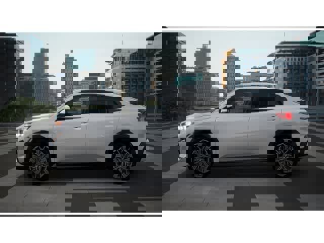 New 2026 BMW X2 xDrive28i w/ Convenience Package image 4