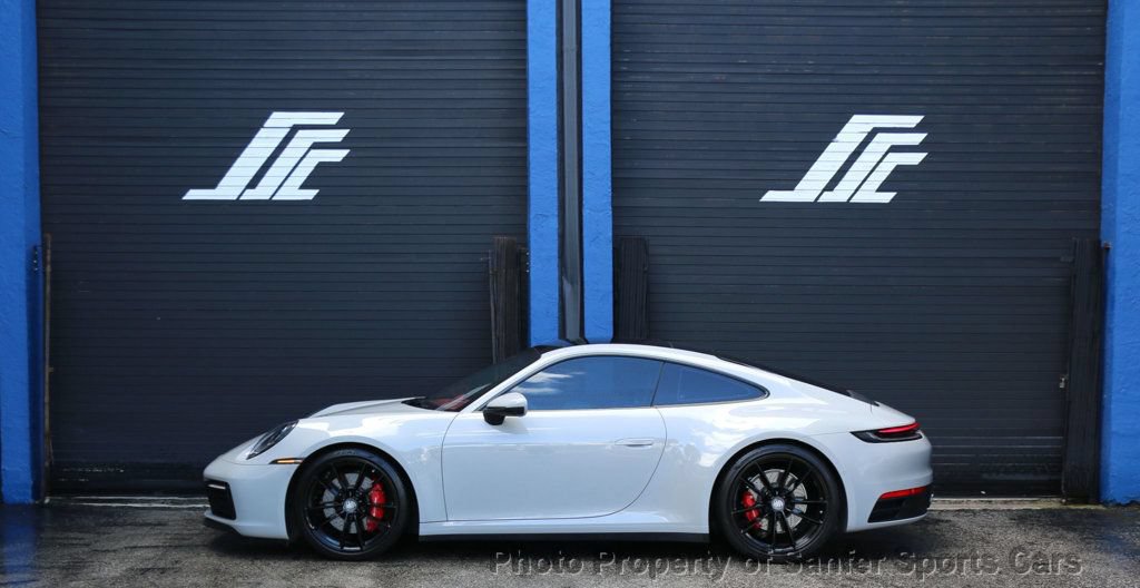 Used 2022 Porsche 911 Carrera 4S AWD/4WD image 2