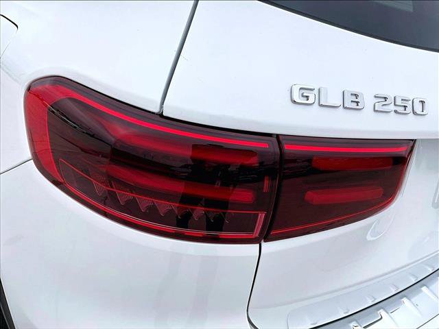 New 2026 Mercedes-Benz GLB 250 image 27
