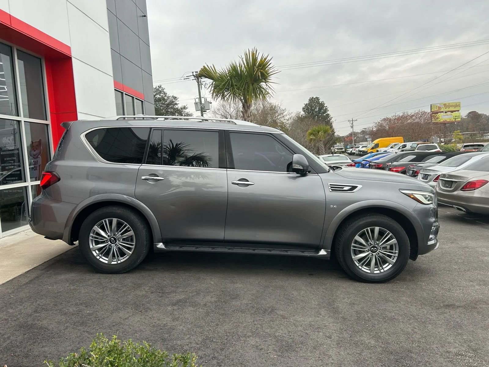 Used 2018 INFINITI QX80 2WD w/ Driver Assistance Package image 7