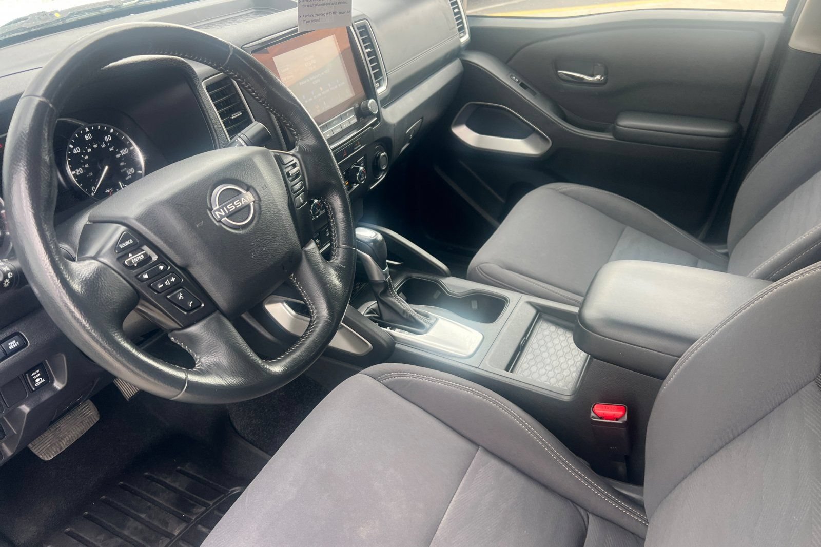 Used 2023 Nissan Frontier SV w/ Technology Package AWD/4WD image 7