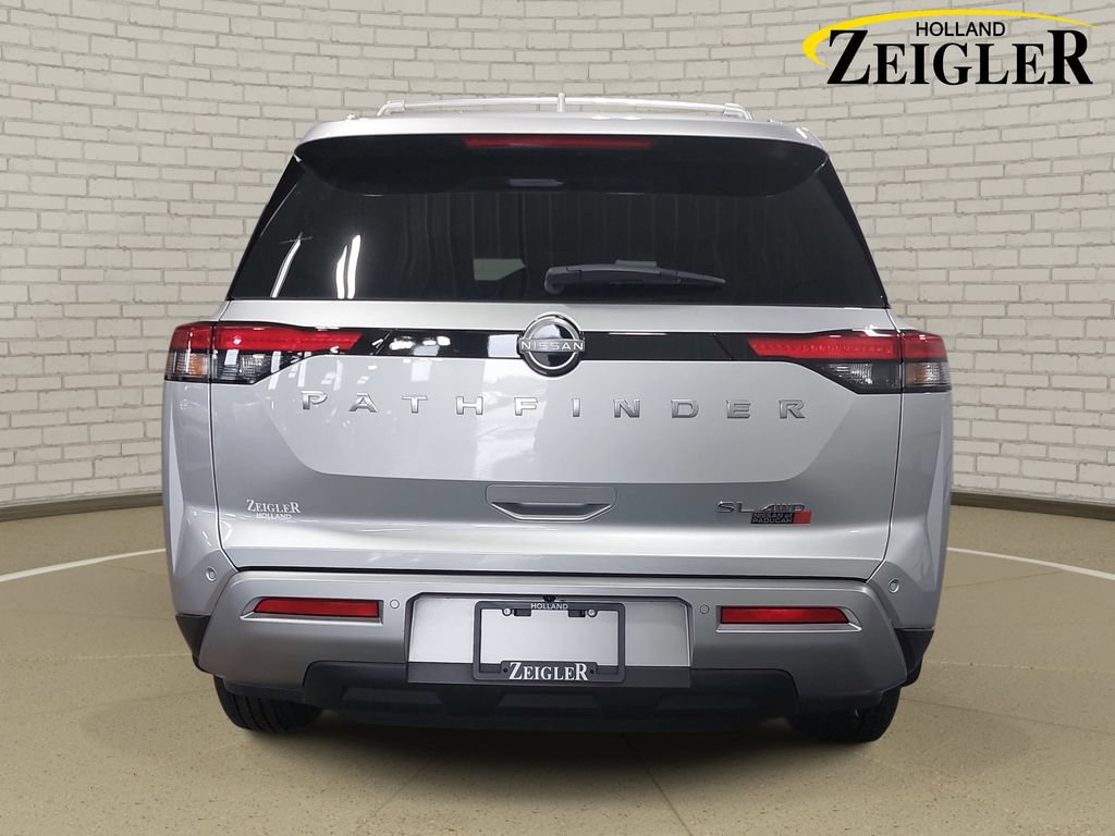 Certified 2024 Nissan Pathfinder SL AWD/4WD image 6
