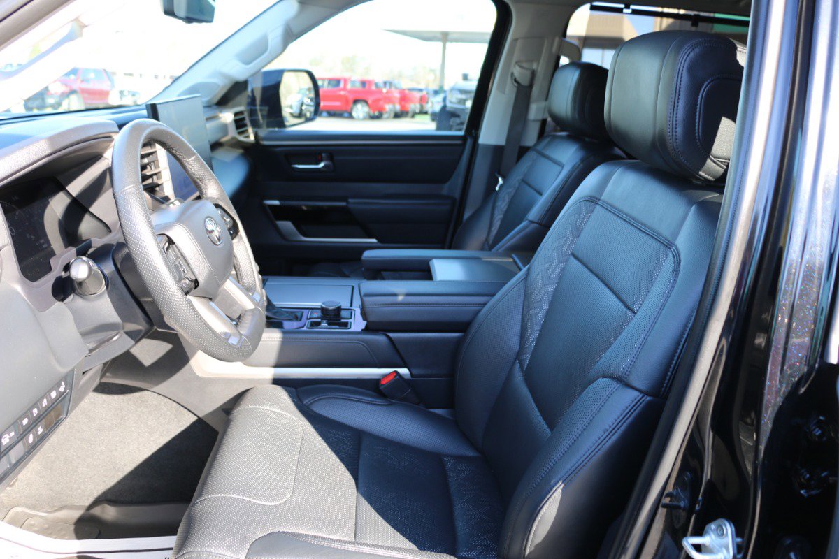 Used 2023 Toyota Sequoia Limited image 29