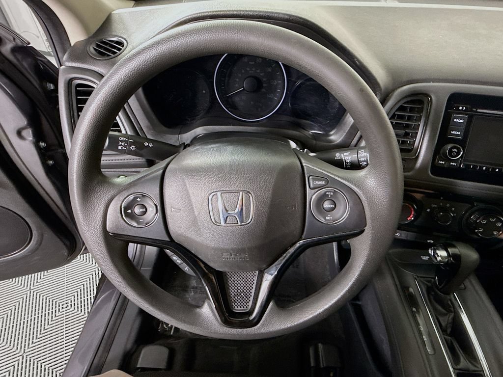 Used 2022 Honda HR-V LX image 18