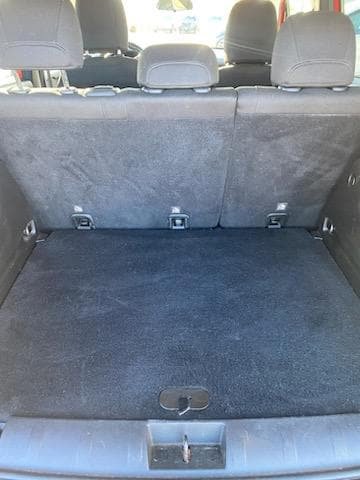 Used 2015 Jeep Renegade Latitude FWD image 7