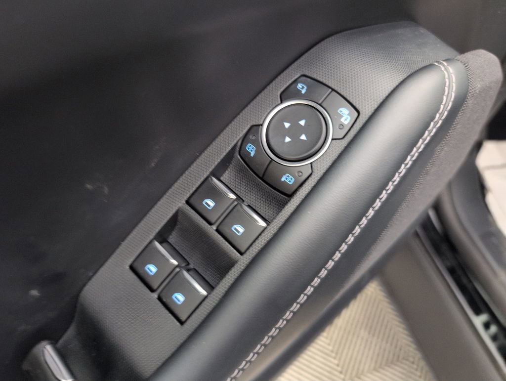 Used 2025 Ford Mustang Mach-E Select w/ Comfort Package Lite RWD image 34