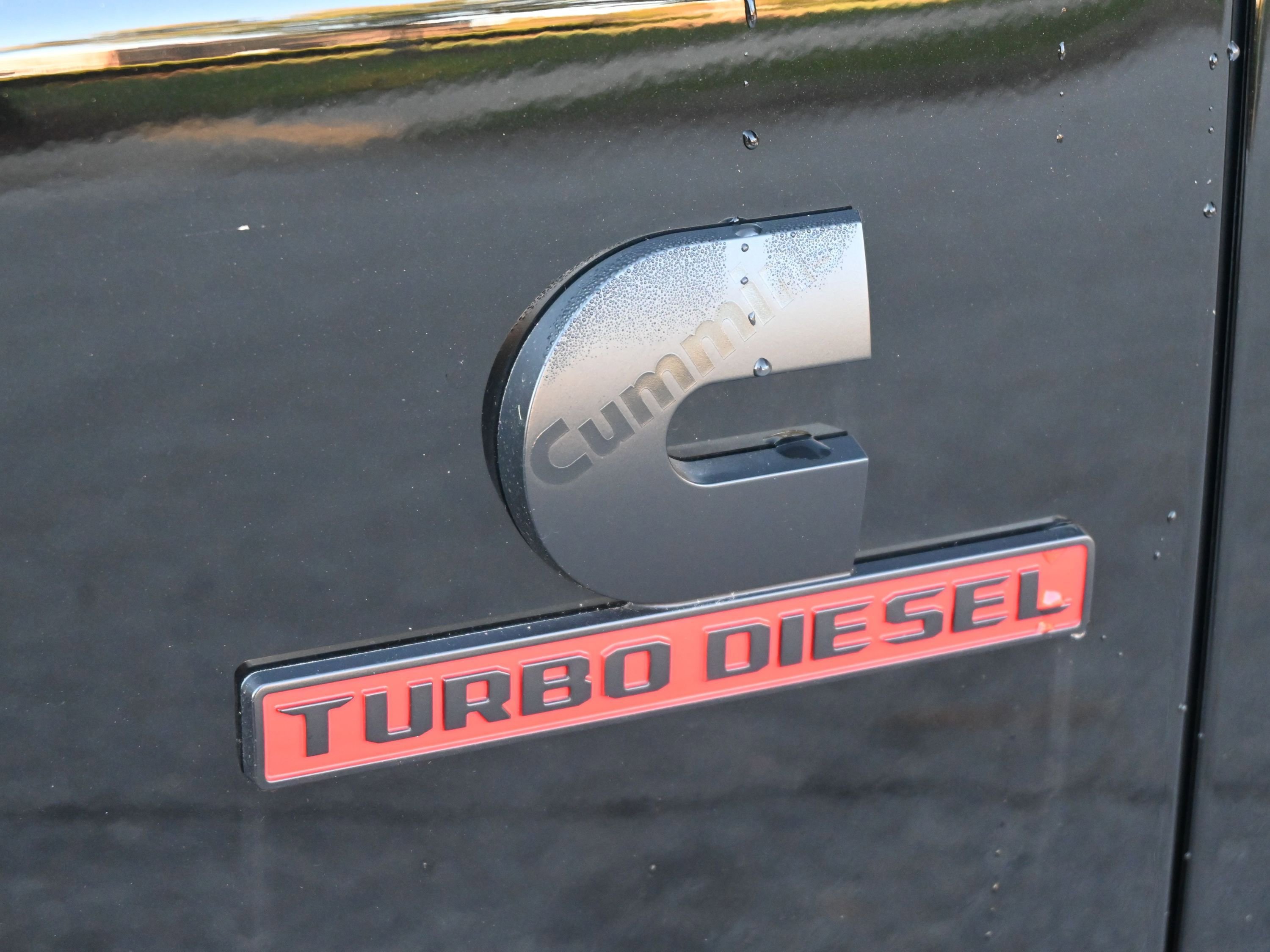 Used 2024 RAM 3500 Laramie w/ Night Edition image 18