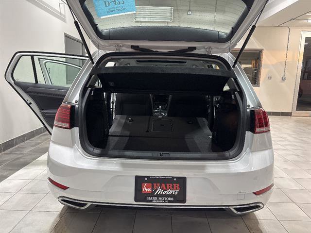 Used 2019 Volkswagen Golf SE image 27