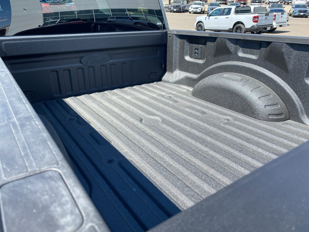 New 2026 Ford F250 4x4 Crew Cab Super Duty image 4