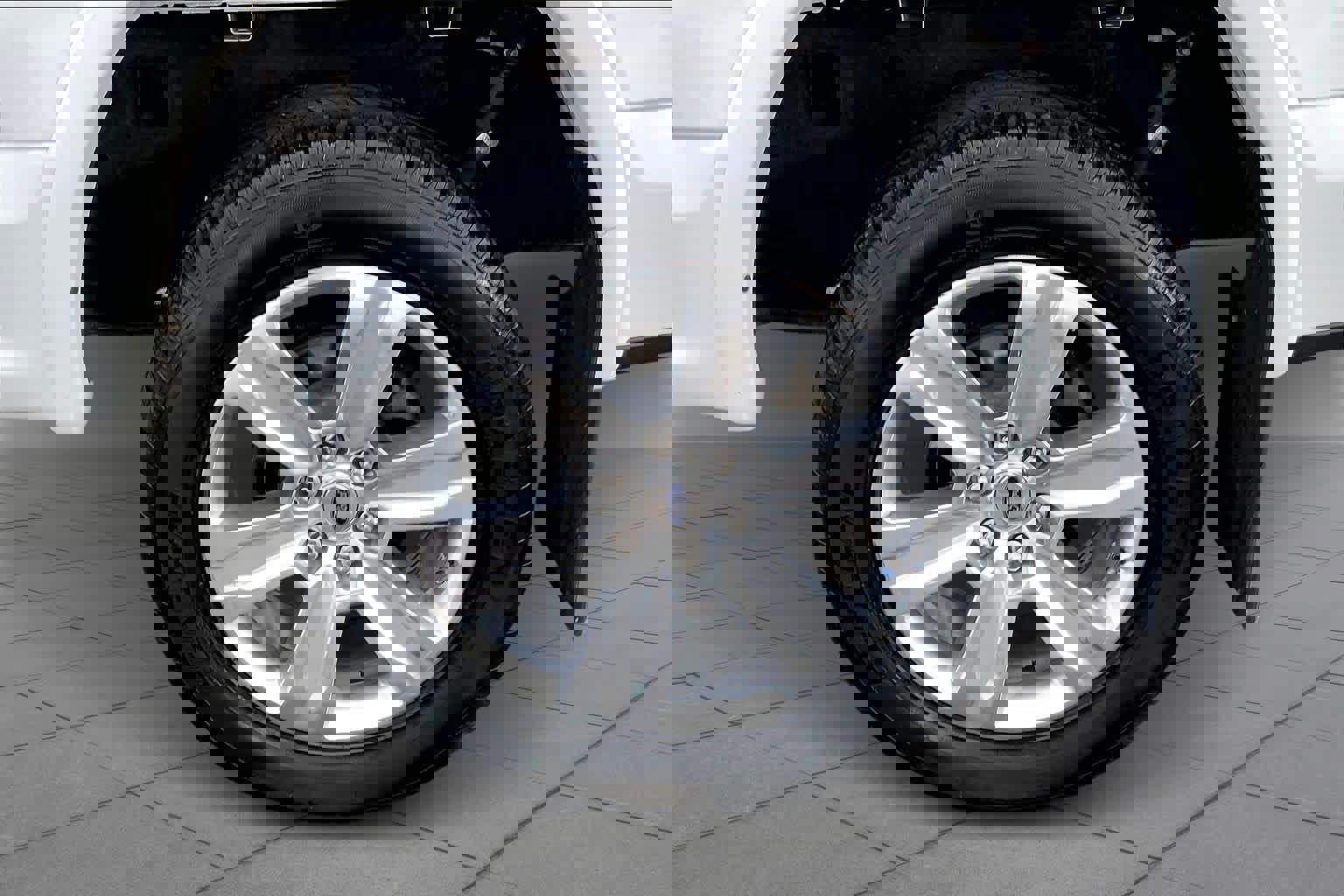 Used 2020 Ford F150 Platinum w/ Equipment Group 701A Luxury image 11