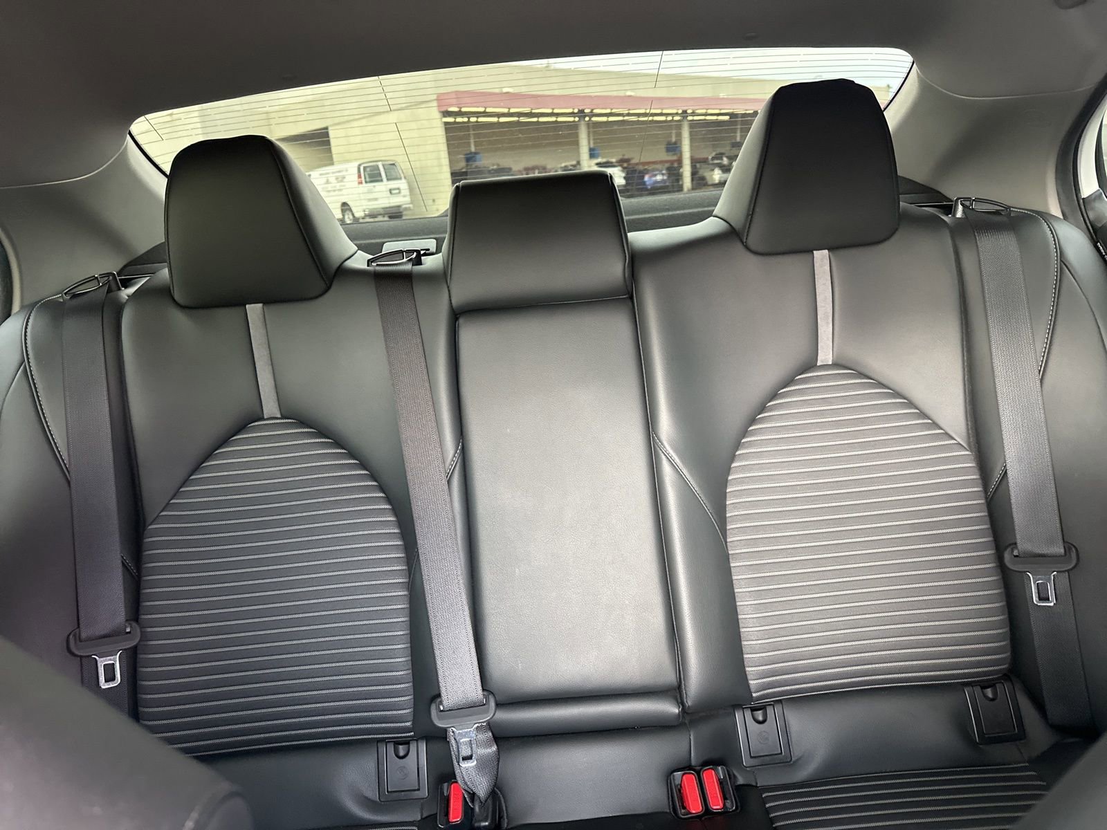 Certified 2022 Toyota Camry SE w/ Carpet Mat Package (TMS) image 14